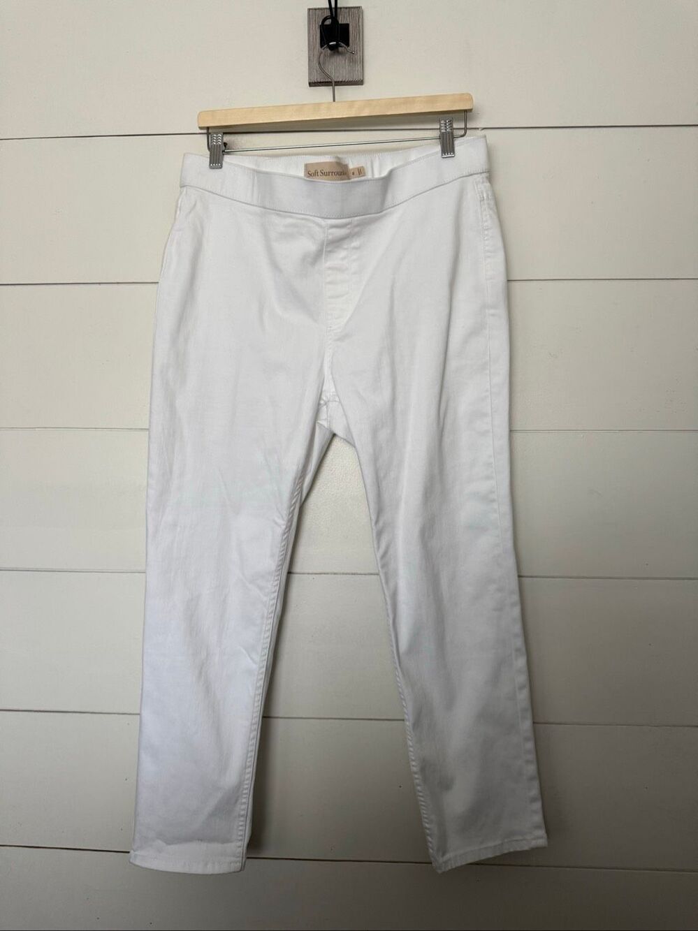 Soft Surroundings Women’s Petite Large White Pull On Slim Jeans Denim